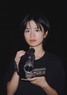2.《杀死紫罗兰》导演照片