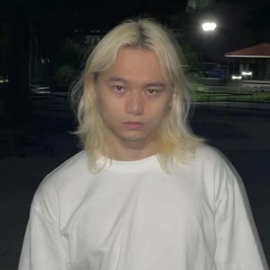 監督写真_クワ